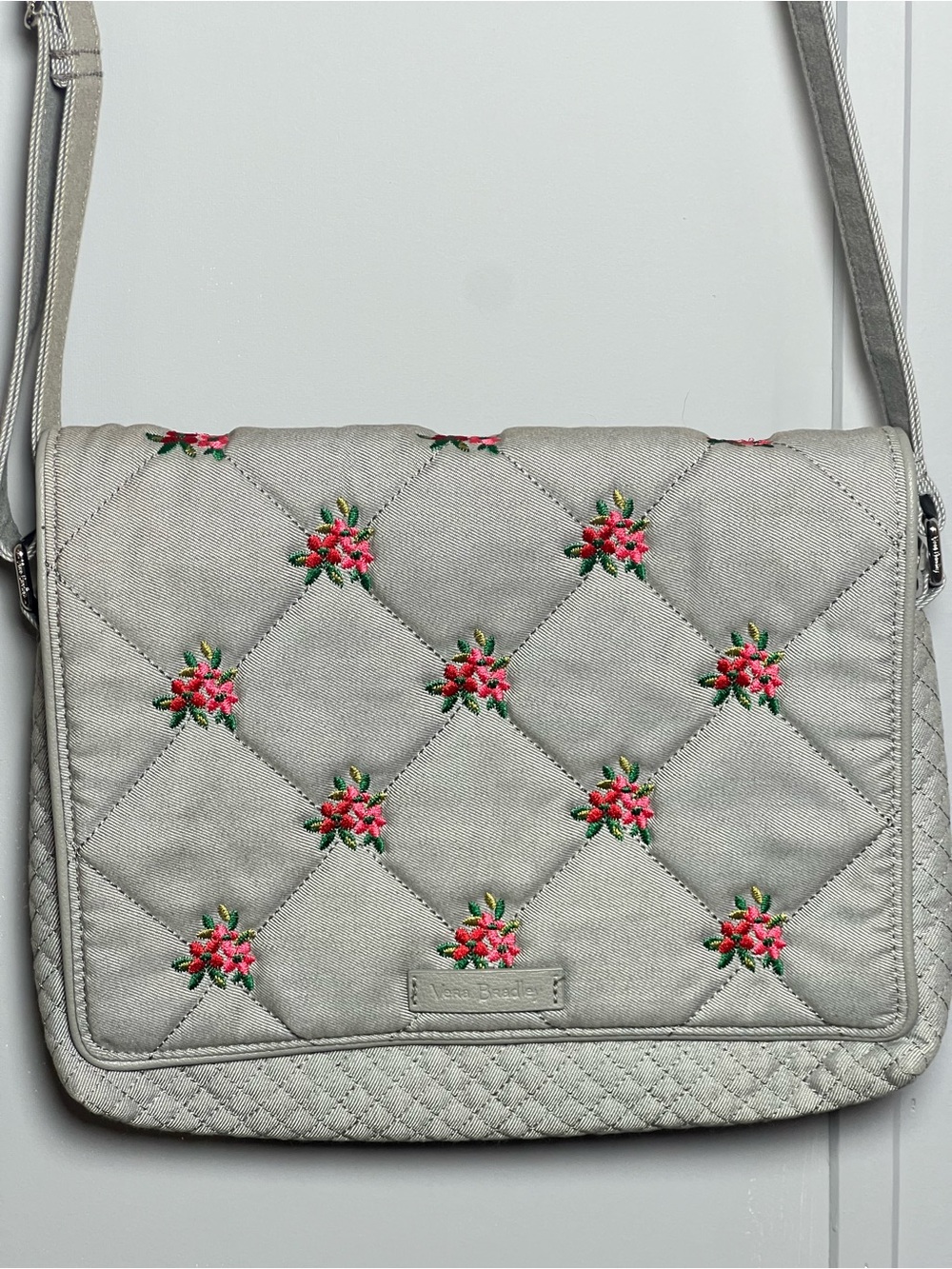 Vera Bradley Turnabout Quilted Reversible Crossbody Bag Denim Gray Floral